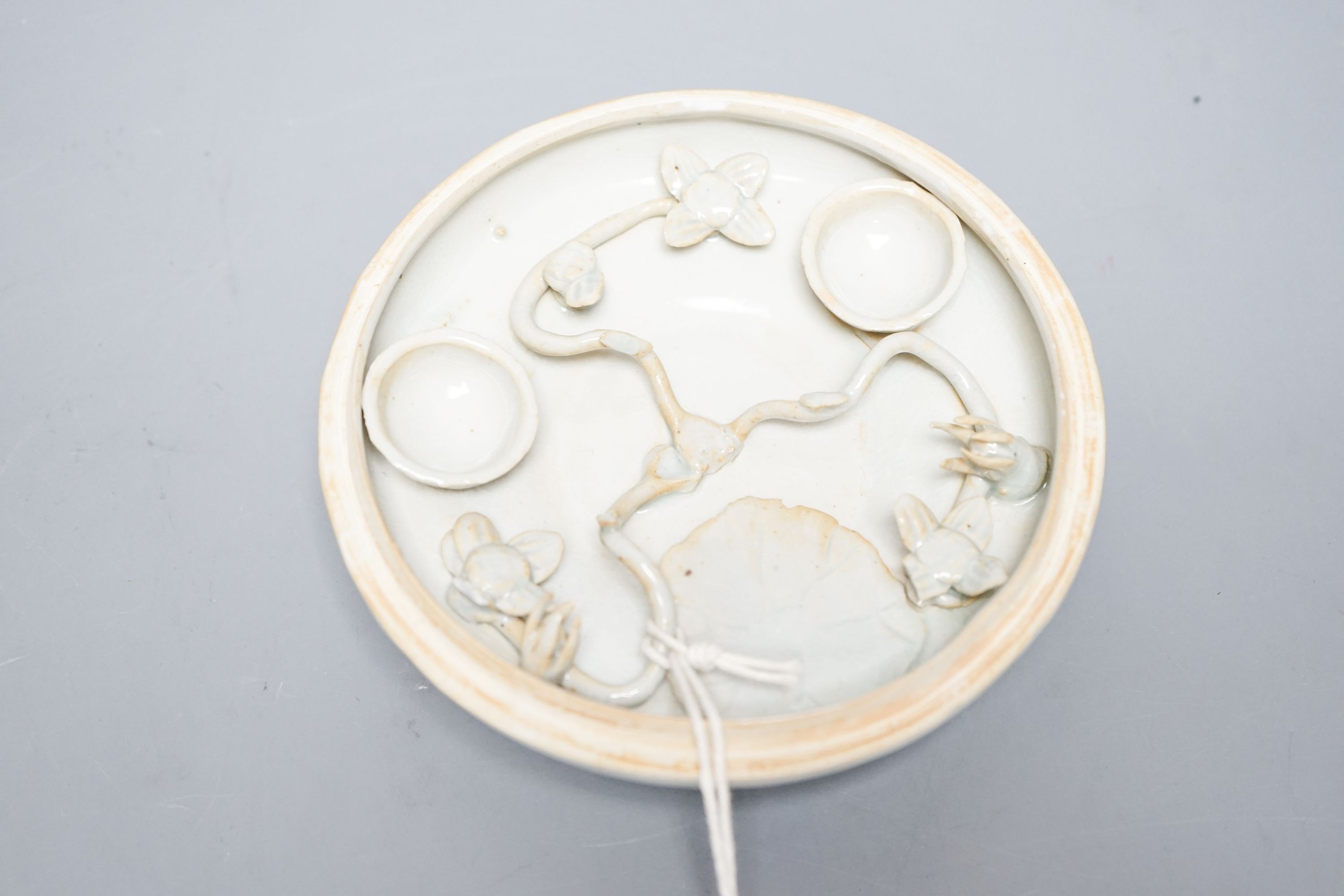 A Chinese blue and white bowl and a Qingbai type box and cover, Ming Dynasty or later Chinese, 15cm